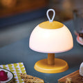 Lampe Joti nomade et rechargeable à poser ou à suspendre Jaune - 1