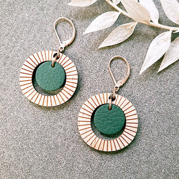 Boucles d'oreilles en bois bulle vert - 1