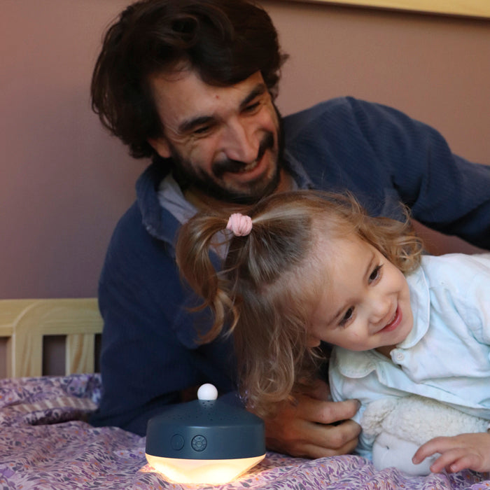 Veilleuse sonore Moon avec projecteur d’étoiles pour enfant - 2